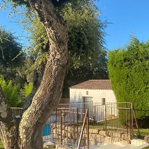 Le Cabanon De Val Frühstückspension